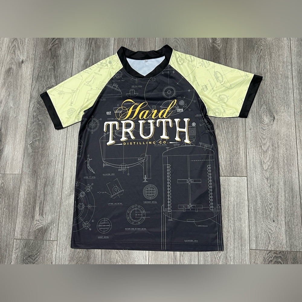 Men's HARD TRUTH Distilling Co Bourbon Whiskey Jersey Black Green Shirt Sz XL
